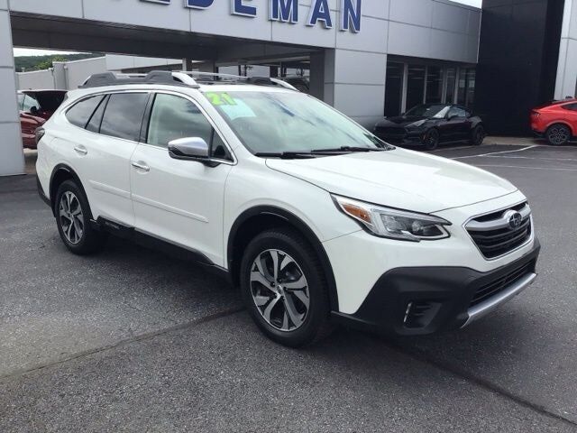 2021 SUBARU Outback
