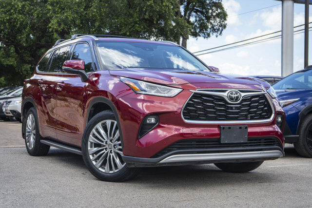 2021 TOYOTA Highlander