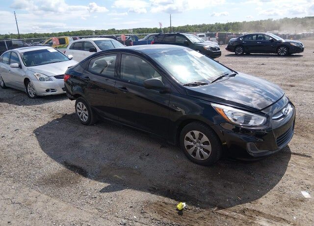 2017 HYUNDAI Accent