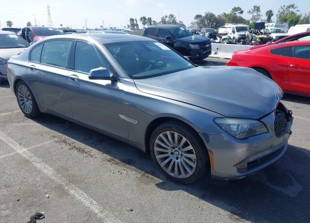BMW 750Li