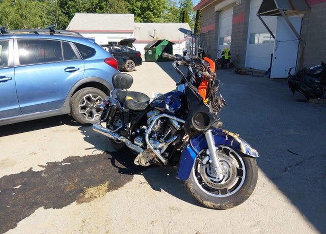 2006 HARLEY DAVIDSON Street Glide
