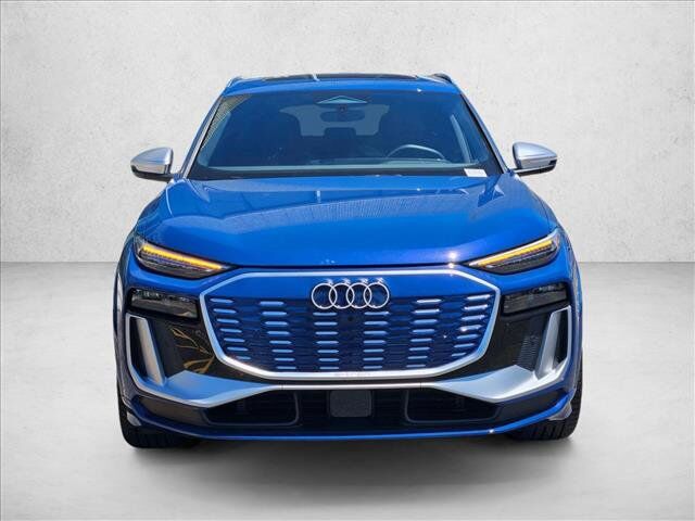 2025 Audi SQ6