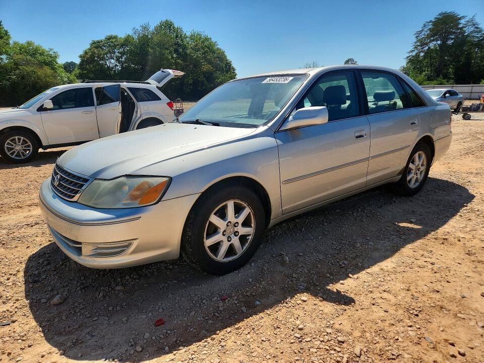 2004 TOYOTA Avalon