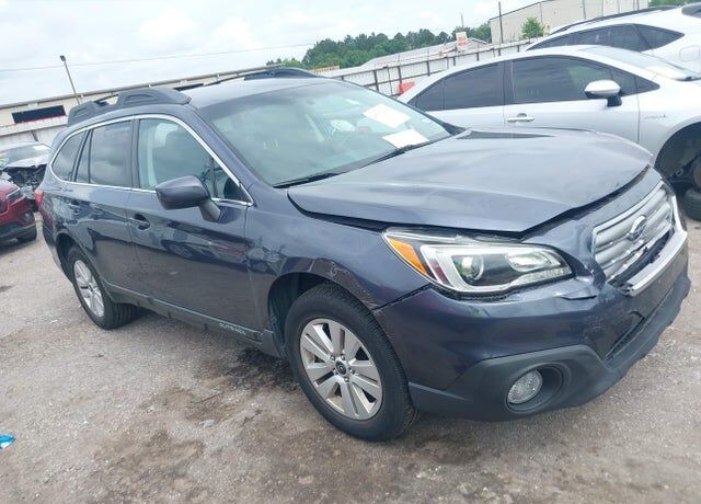 2015 SUBARU Outback