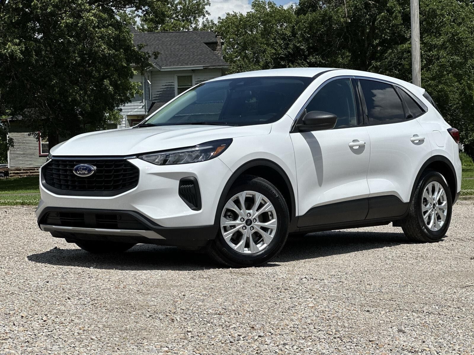 2023 FORD Escape