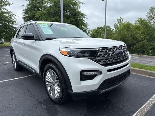 2022 FORD Explorer