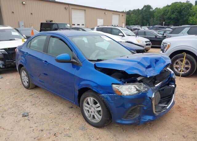2017 CHEVROLET Sonic