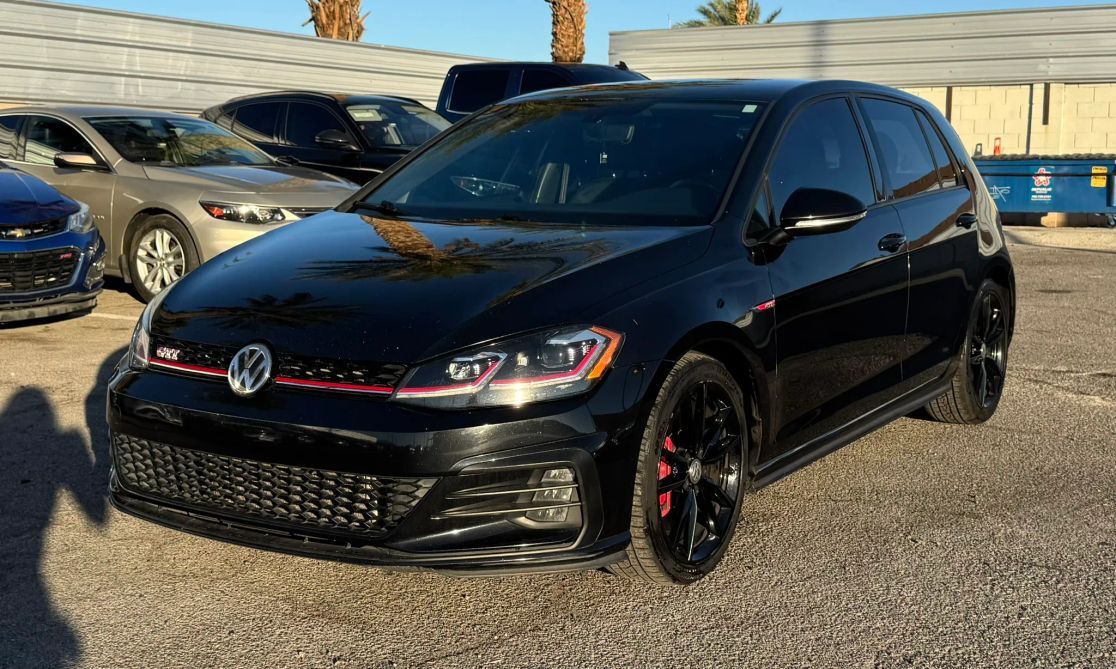 2019 VOLKSWAGEN Golf GTI