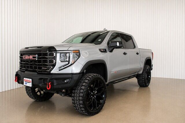 2023 GMC Sierra