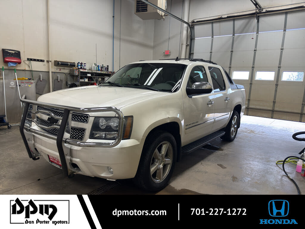 2011 CHEVROLET Avalanche