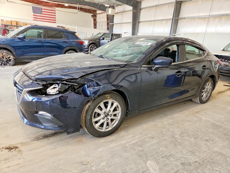 2016 MAZDA Mazda3