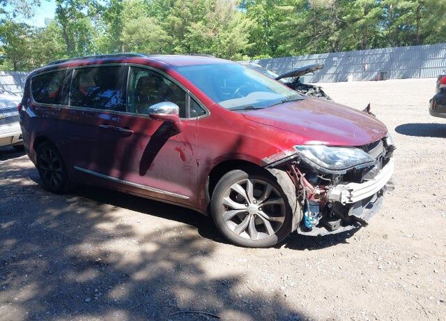 2019 CHRYSLER Pacifica