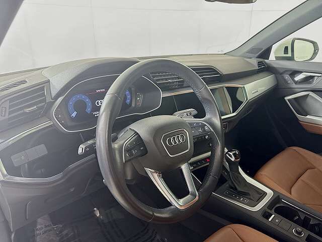 2021 Audi Q3