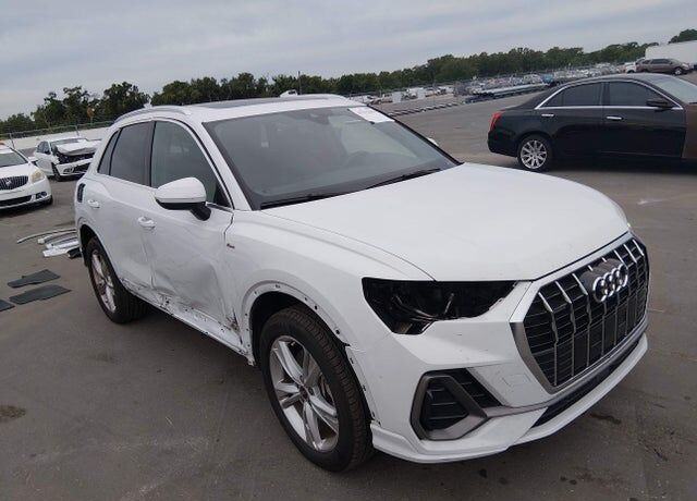 2022 AUDI Q3