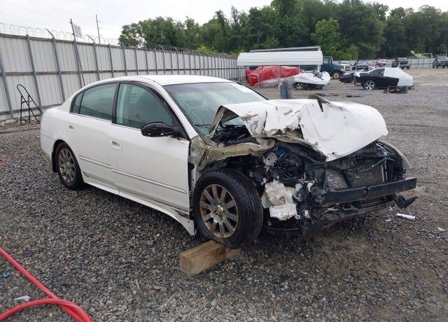 2005 NISSAN Altima