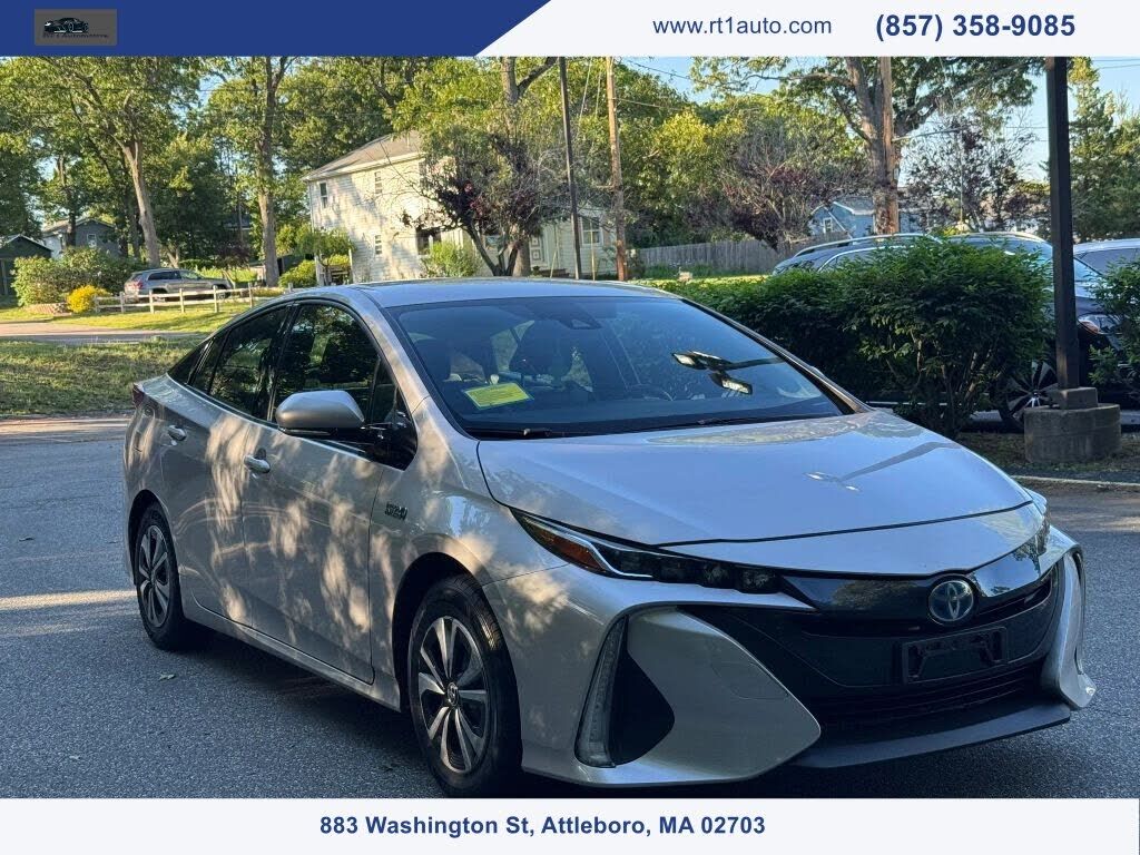 2017 TOYOTA Prius