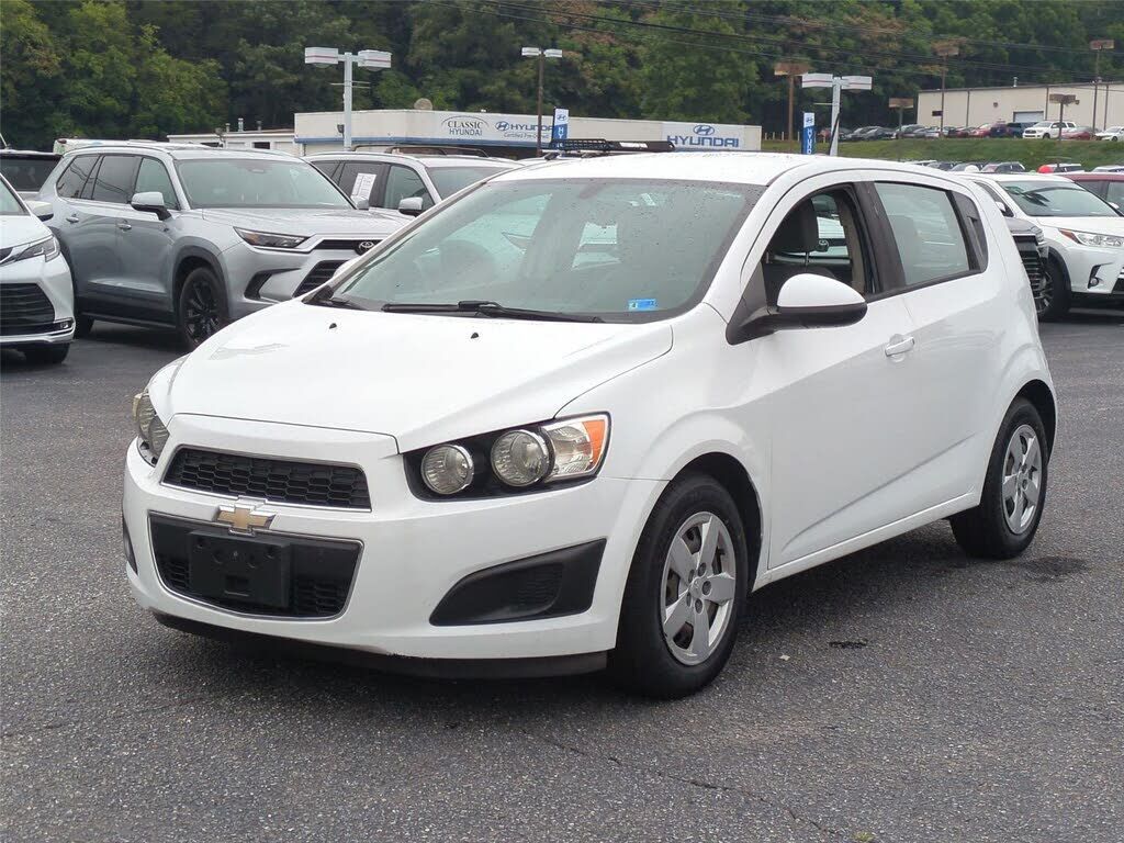 2016 CHEVROLET Sonic