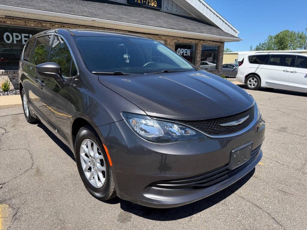 2017 CHRYSLER Pacifica