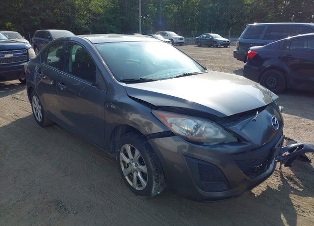 2011 MAZDA Mazda3