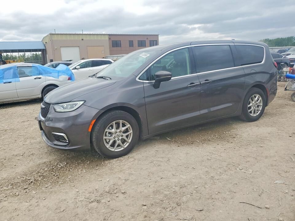 2023 CHRYSLER Pacifica