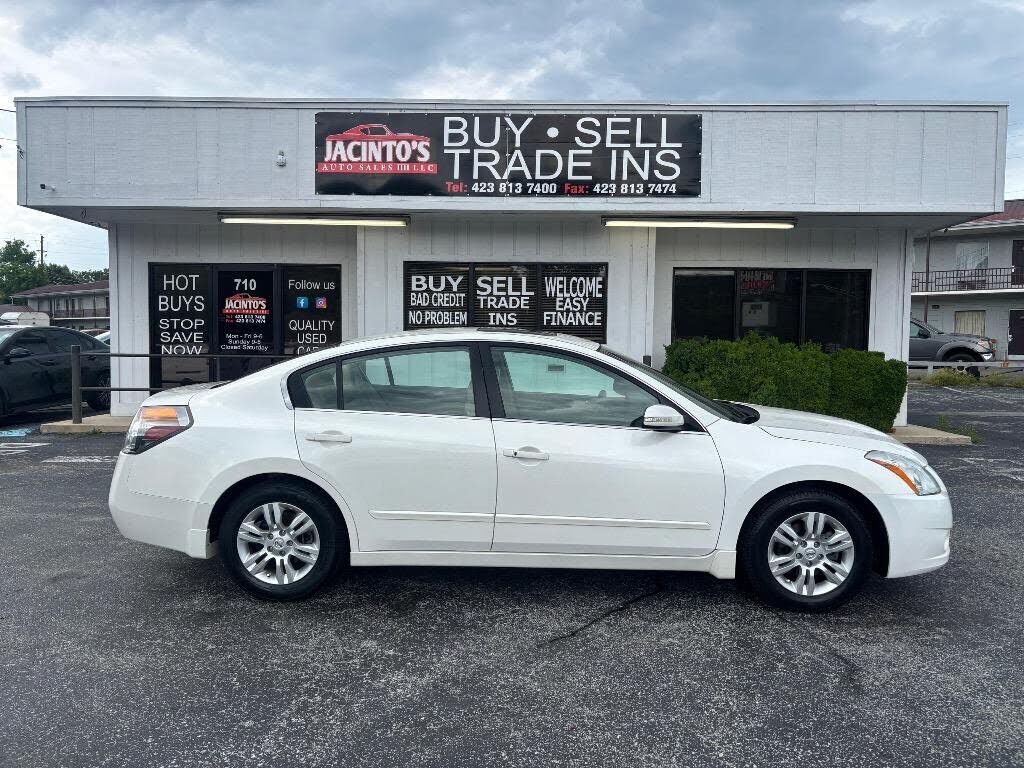 2011 NISSAN Altima