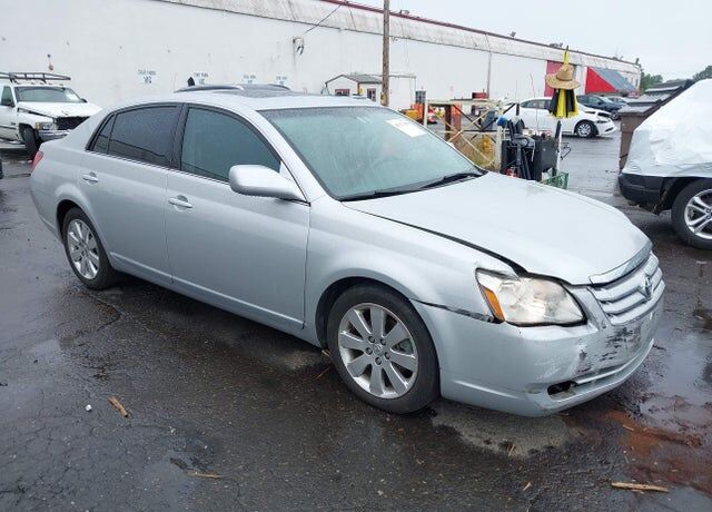 2006 TOYOTA Avalon