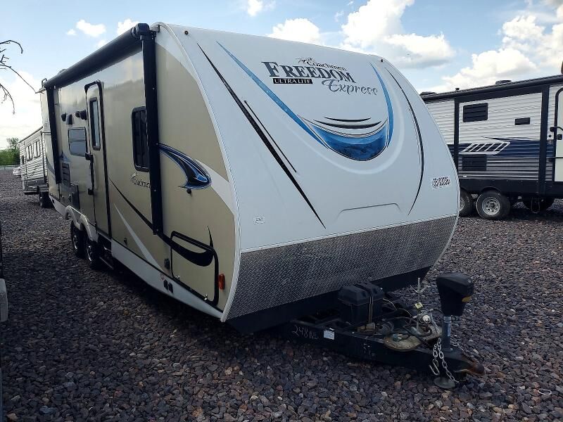 2020 FOREST RIVER Freedom Express