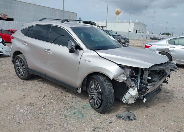2021 TOYOTA Venza