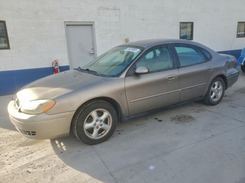 2004 FORD Taurus