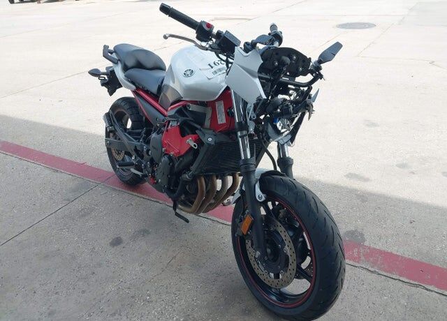 2013 YAMAHA FZ6R