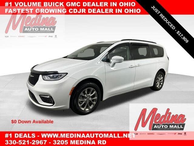 2022 CHRYSLER Pacifica