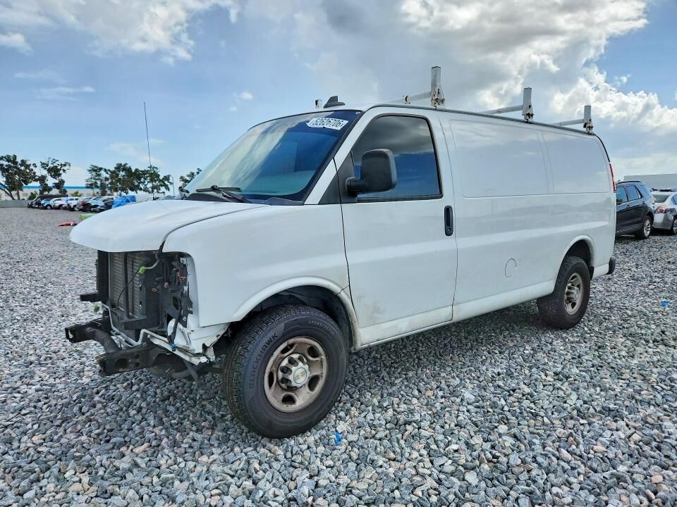 2022 CHEVROLET Express