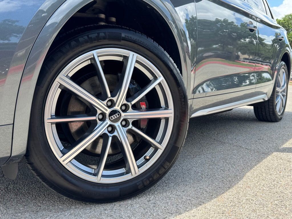 2021 Audi SQ5