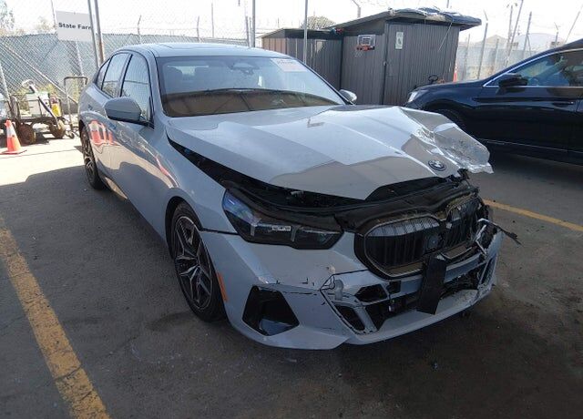 2024 BMW i5