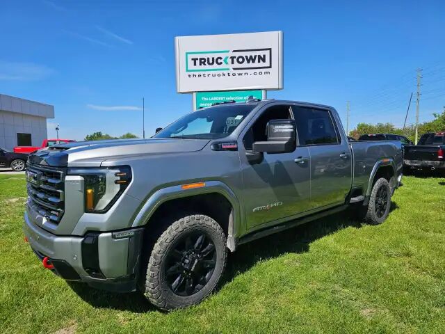 2025 GMC Sierra HD