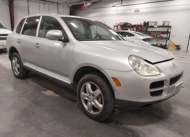 2004 PORSCHE Cayenne