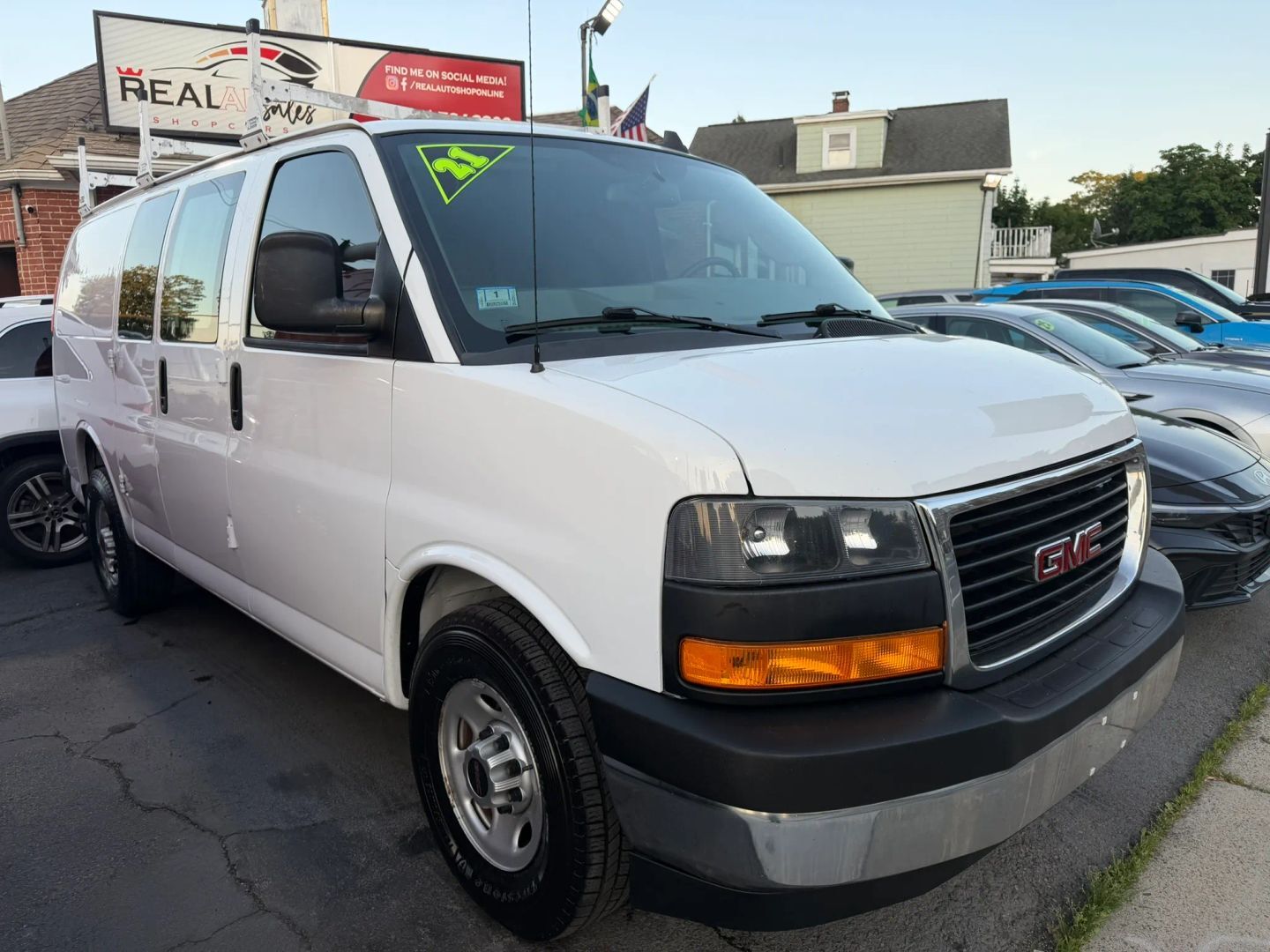 2021 GMC Savana