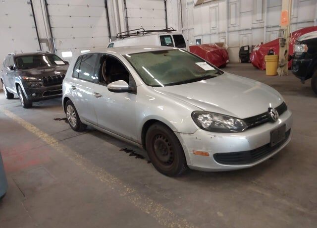 2012 VOLKSWAGEN Golf