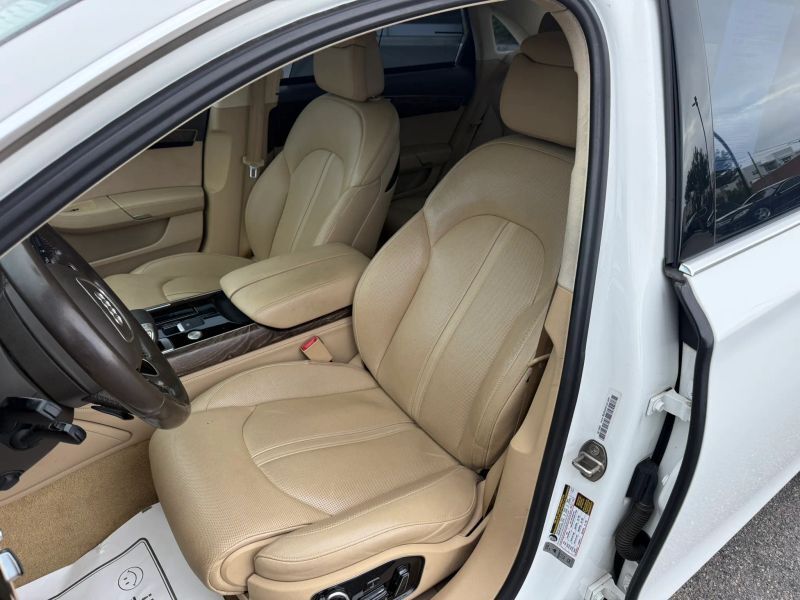 2015 Audi A8