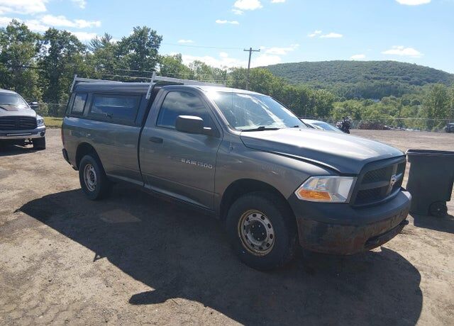 2012 DODGE Ram