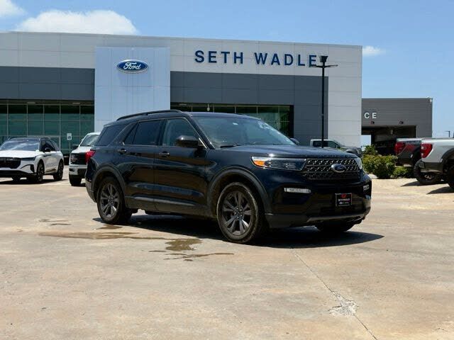 2022 FORD Explorer