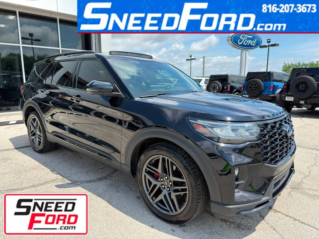 2025 FORD Explorer