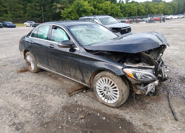 2017 MERCEDES-BENZ C-Class