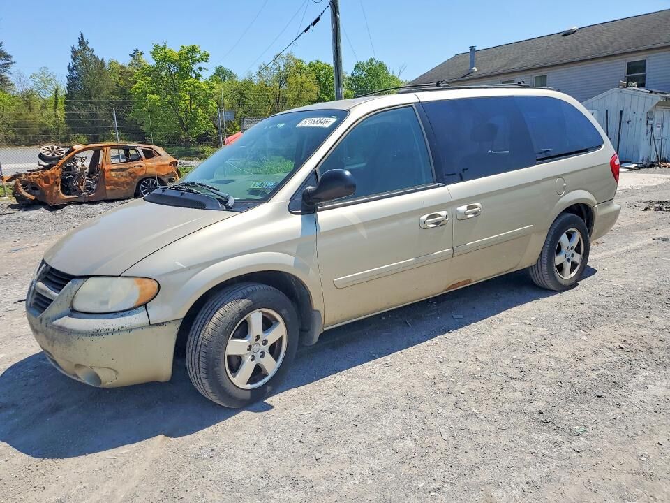 2005 DODGE Caravan