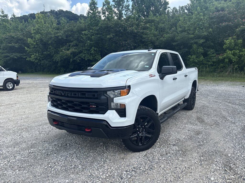 2024 CHEVROLET Silverado