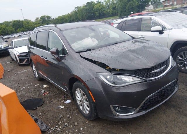 2018 CHRYSLER Pacifica