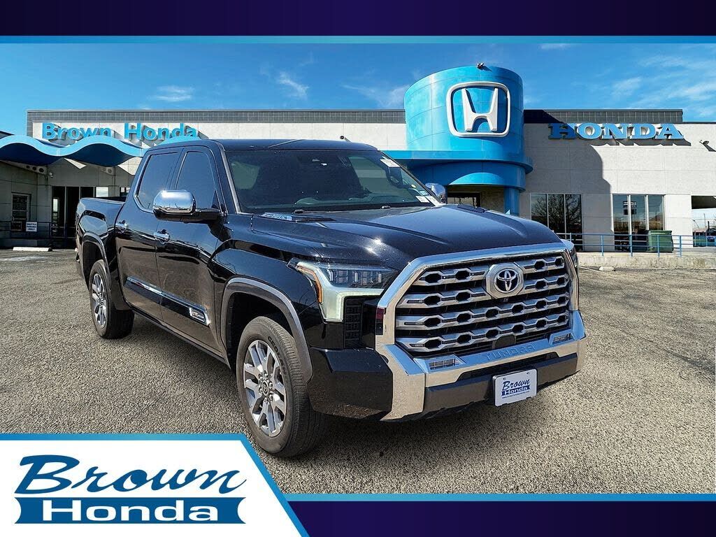 2023 TOYOTA Tundra