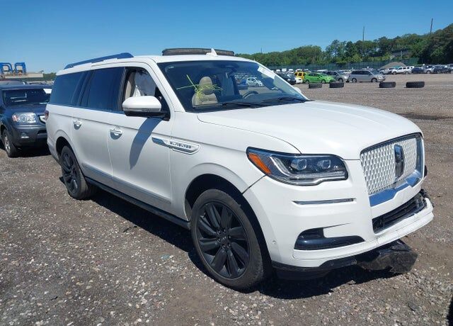 2024 LINCOLN Navigator L