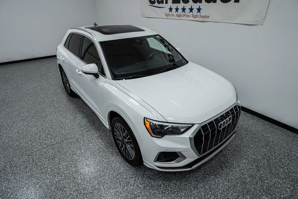 2022 Audi Q3