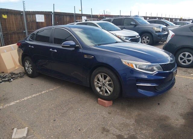 2018 KIA Optima
